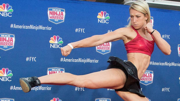 jessie-graff-american-ninja-warrior-video.jpg